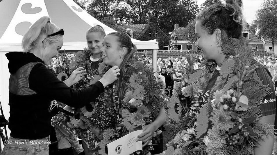 Jubileum Frouljus PC yn Weidum